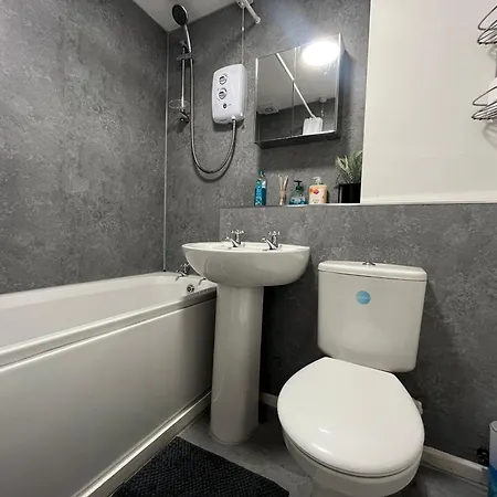 Cosy 2 Bedroom Apartment Near City Centre Manchester Exterior foto